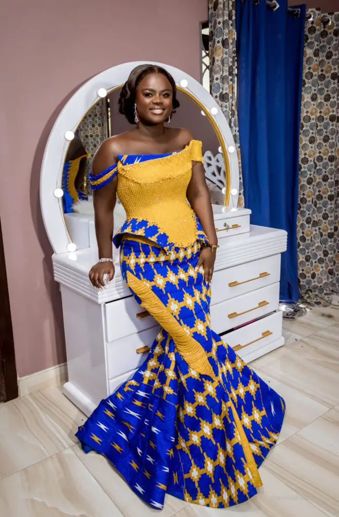 Blue Kente Styles Outfit worn by a Ghanaian bride