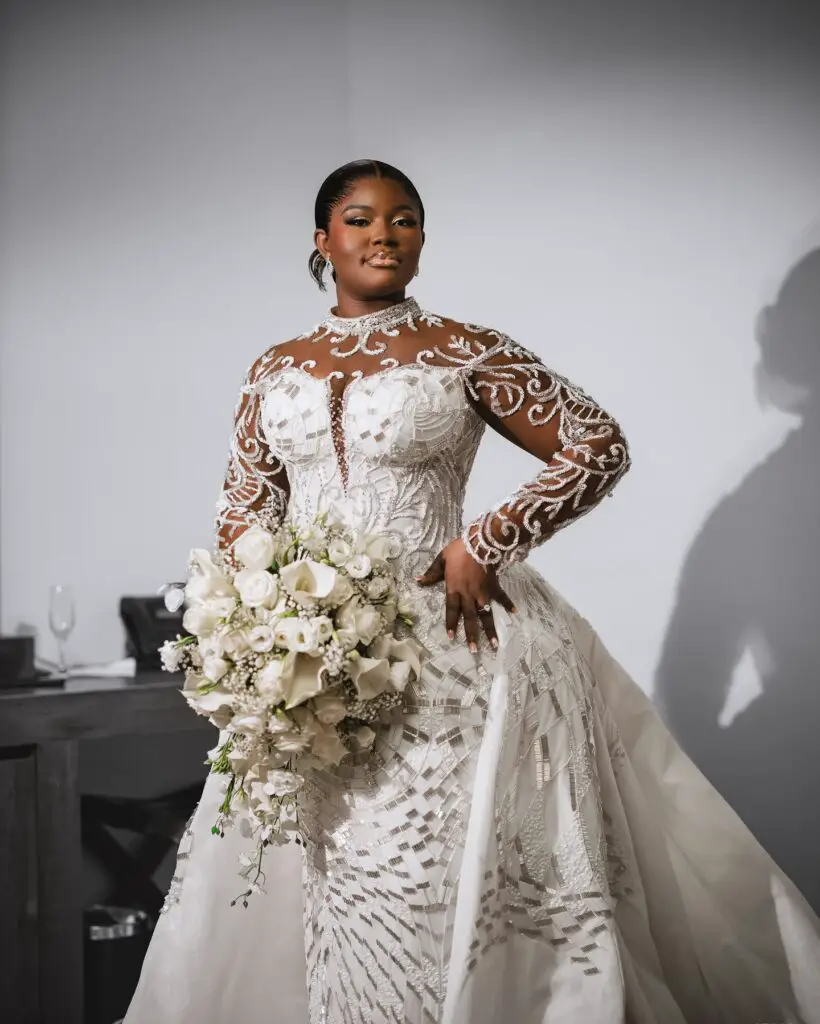 high neck Ghana Wedding Dress 