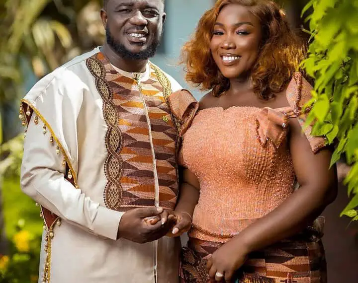 PEREZ MUSIK AND HIS BRIDE TRADITIONAL CEREMONY