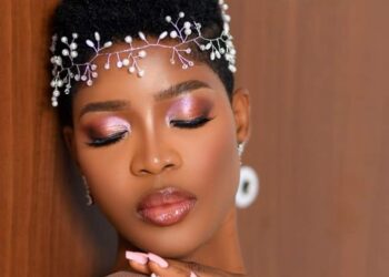 brides with Short Hair headshot