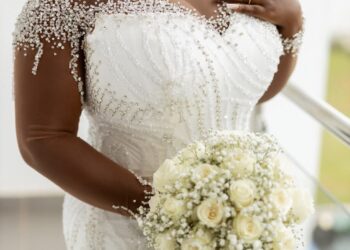 Tips For Plus Size Brides picture