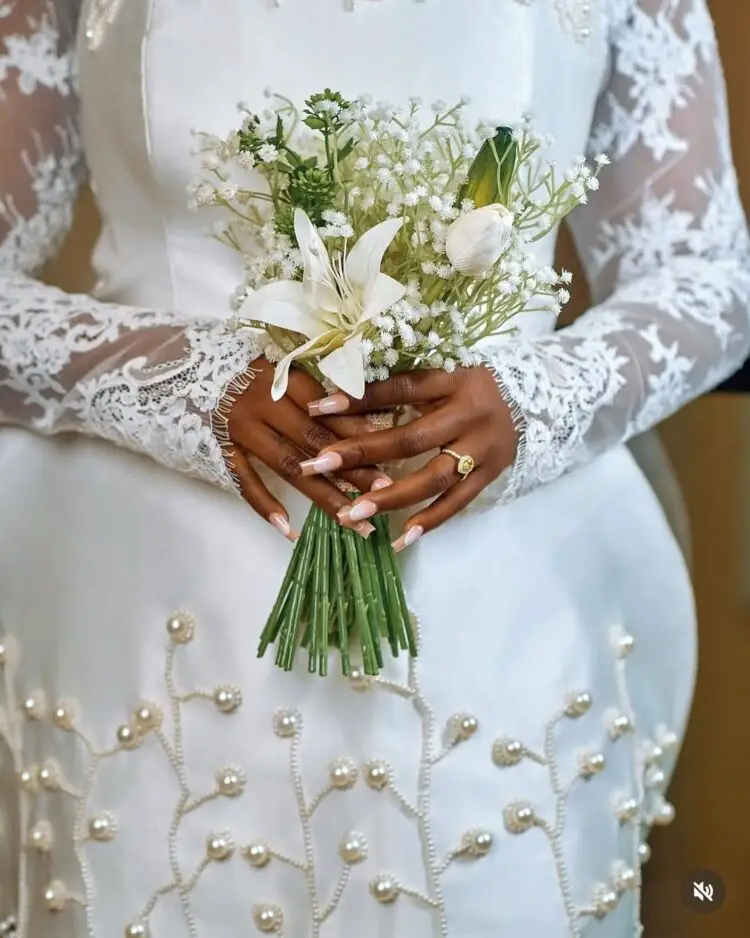 Bridal Mini Dress Inspo for Your Civil Wedding.