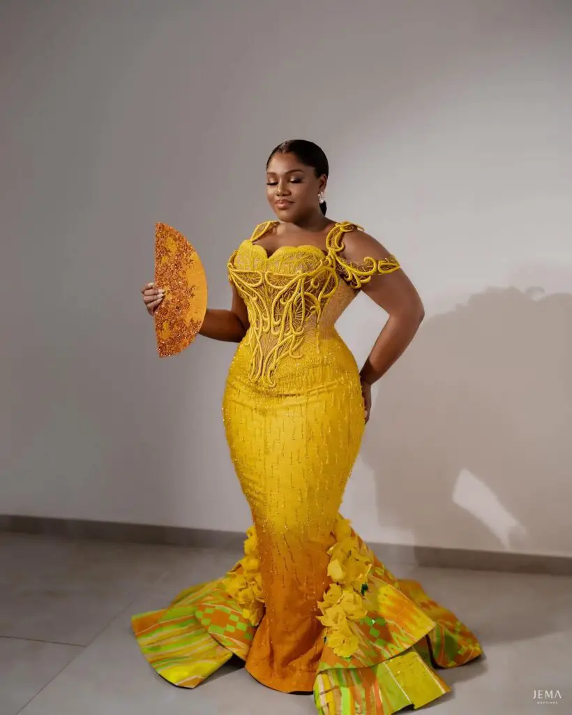 BRIDE IN YELLOW KENTE