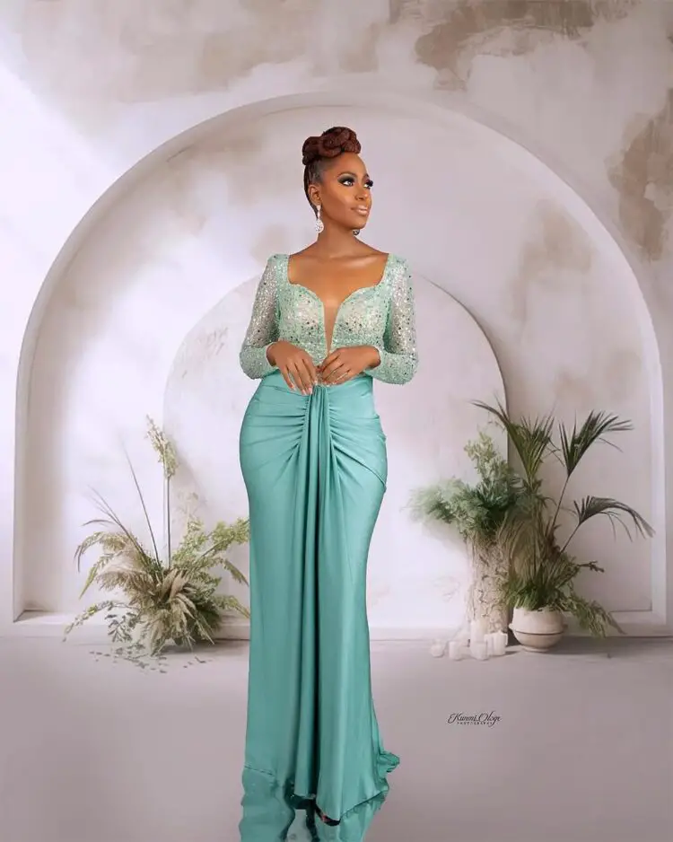 Stunning Lace Dress Styles for Wedding Guest Looks That Wow