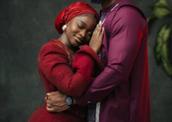 Kwakyewaa Marries Her Sweetheart