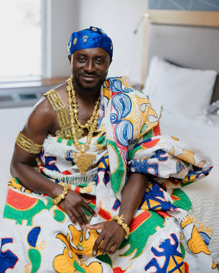 Agbada, Kaftan or Kente Drape Choosing the Perfect Groom's Look