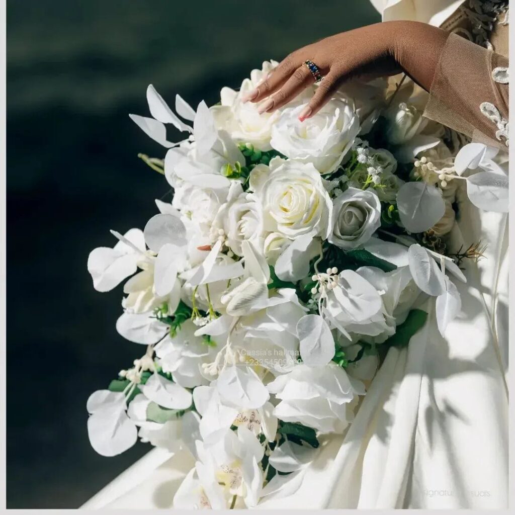 The Ultimate Guide to Choosing Your Perfect Wedding Bouquet