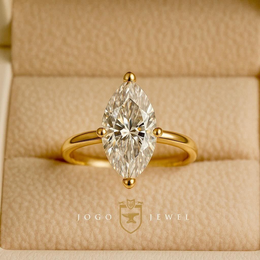 Stunning Gold Engagement Rings for Pure Bridal Inspiration