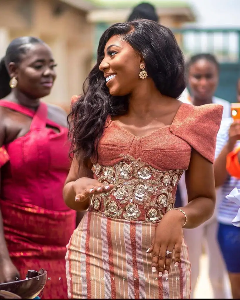 Fugu Styles for Traditional Weddings in Ghana