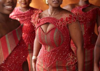 Serving Beauty and Culture: Fugu Dress for Bridesmaids